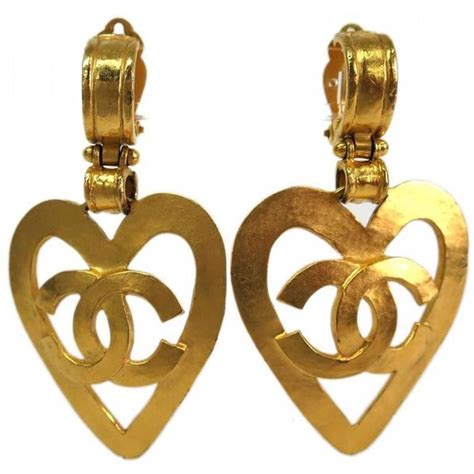 chanel heart shaped earrings